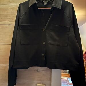 Athleta Allure Black Button-Front Cropped Shirt